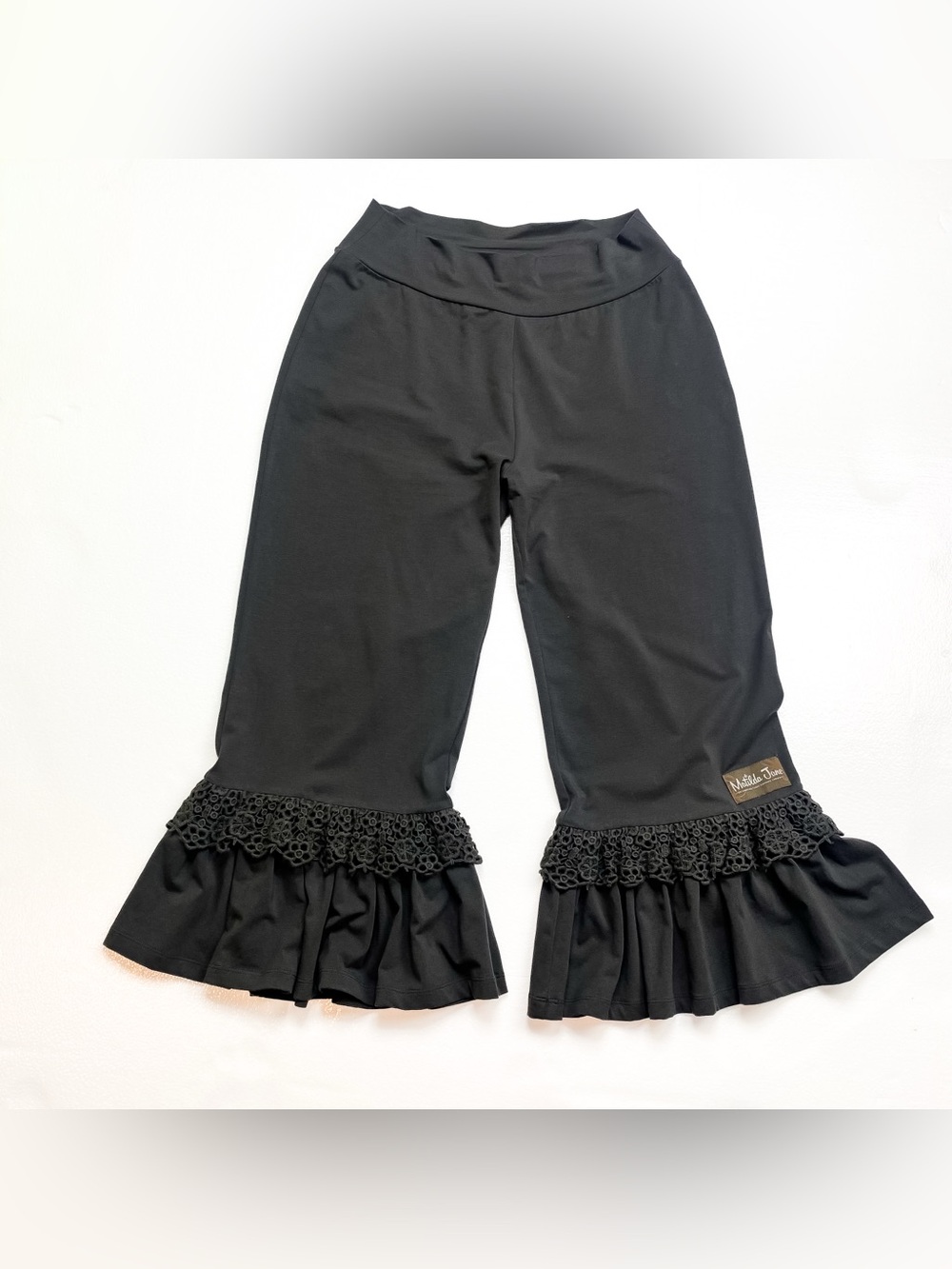 Matilda Jane Charcoal Big Ruffles Pants with Lace Trim Women’s Size Medium